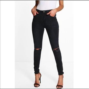 High Waisted Distressed Jeans